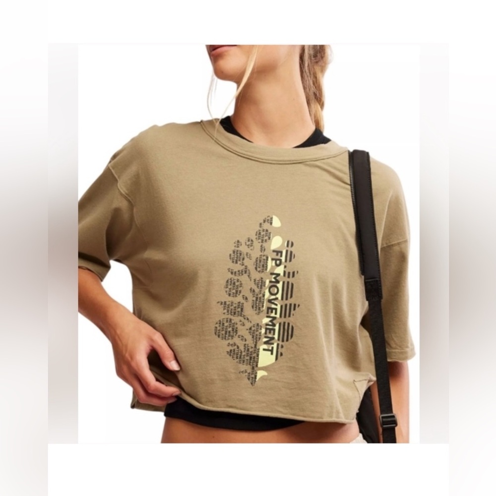 FP MOVEMENT INSPIRE TEE IN SAGE COMBO SIZE Large NWT